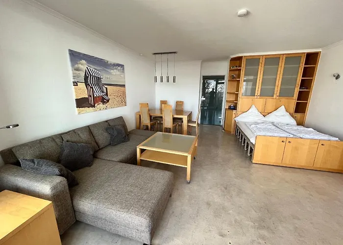 Miramar, Whg 610 * グレーミッツ